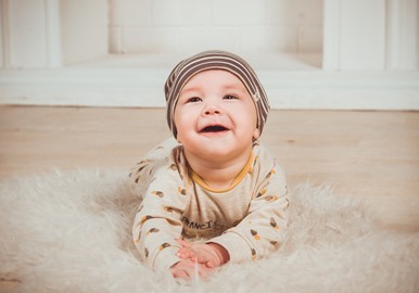 Find børne og babytøj i højeste kvalitet på www.minimig.dk
