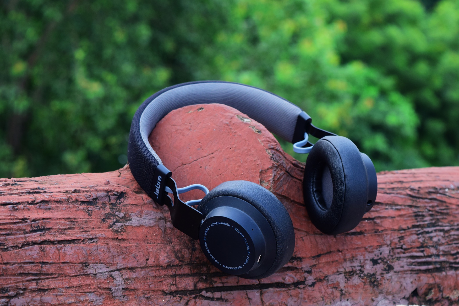 MarkOn tilbyder lækre firmagaver og firmatøj med logo