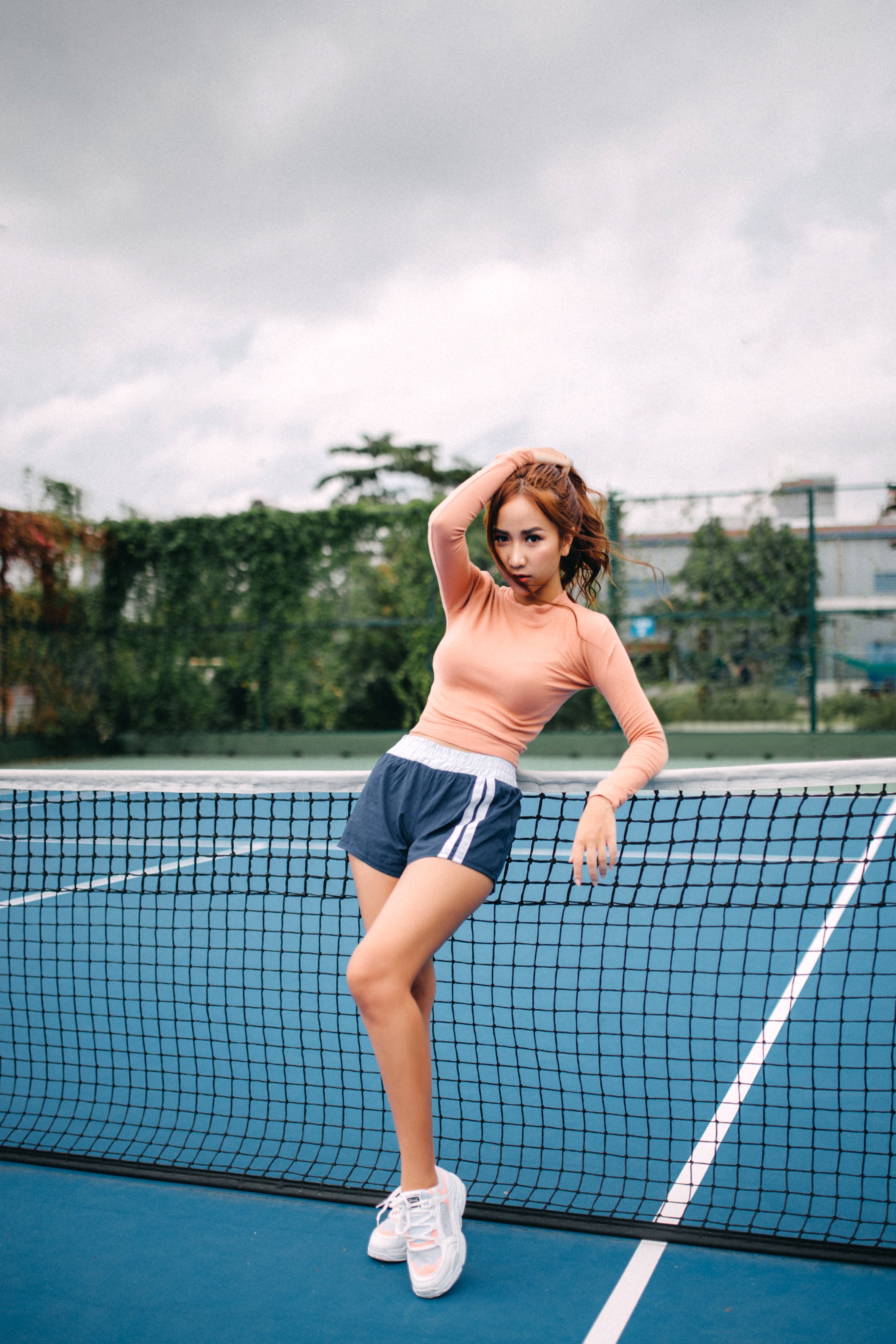 Find tøj til både de sædvanelige og mere usædvanlige sportsgrene på www.sportyfield.com/dk