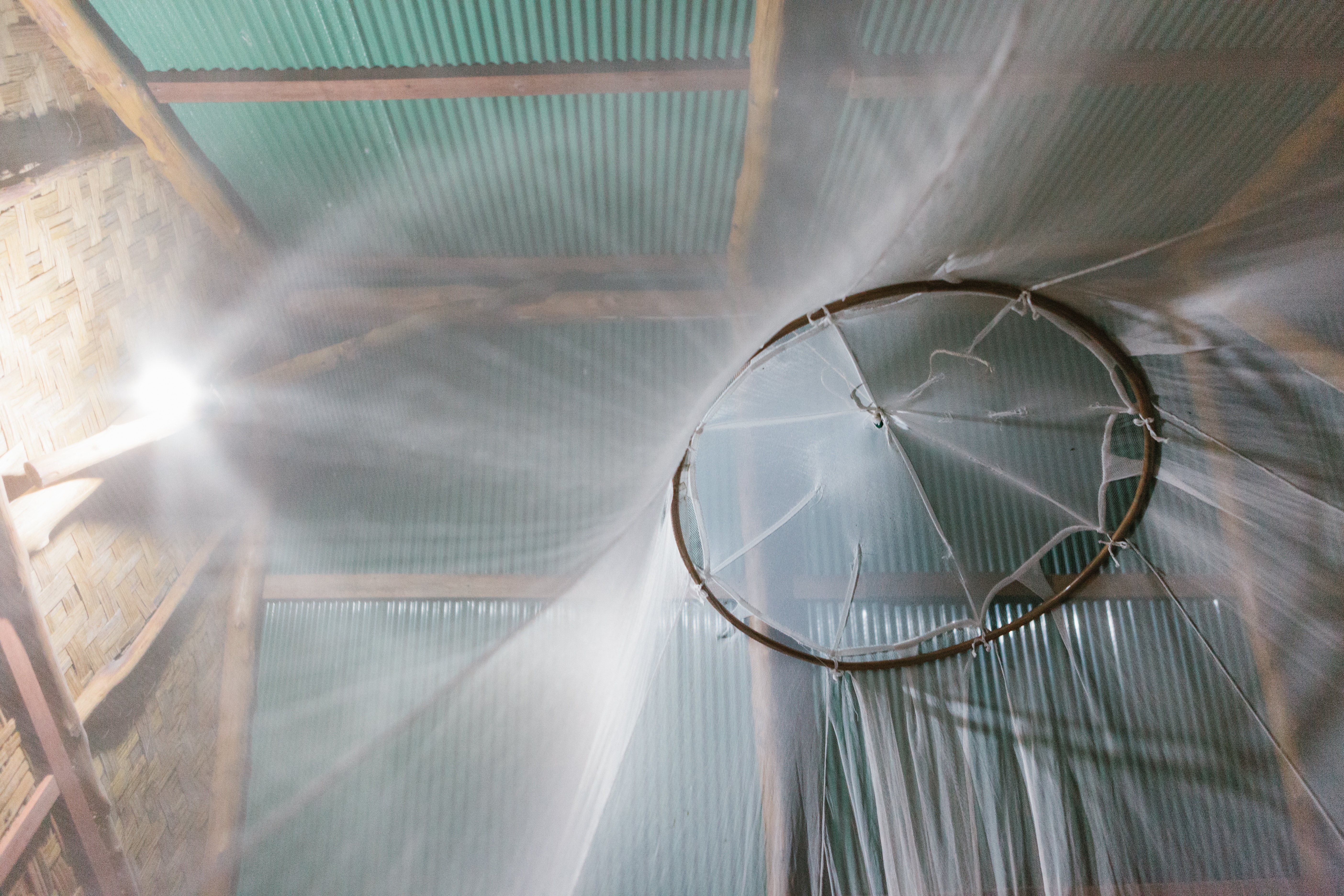 Bestil alt fra kugletæpper til et Magic Mesh myggenet